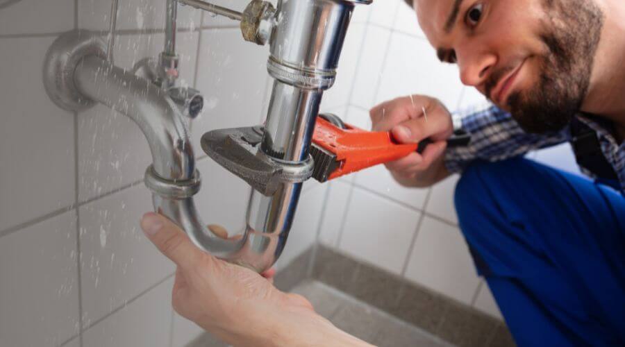 Expert burst pipe repair services in Kapaa, HI